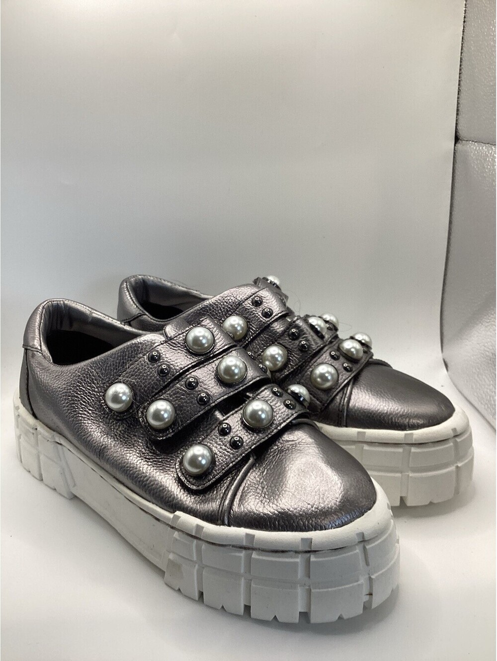 KARL LAGERFELD Paris Cavan Embellished Leather Platform Sneakers Chunky Size 8.5